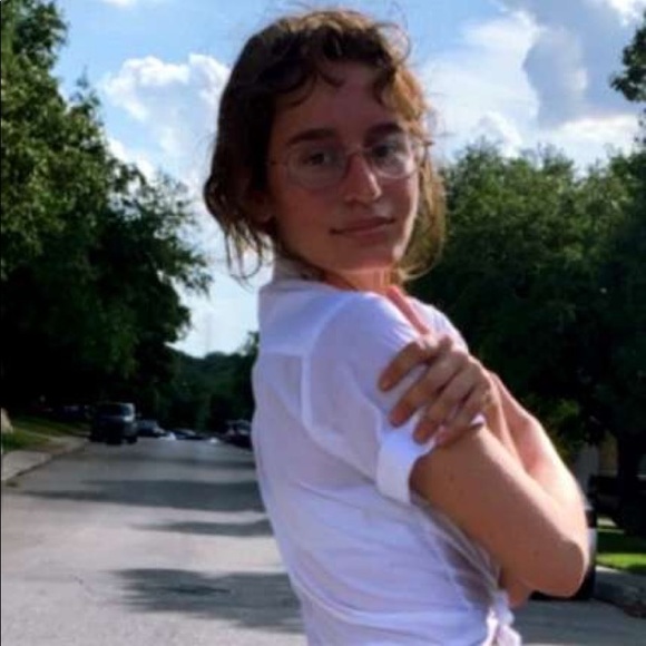 Meet your Posher, Maria - Picture 4 of 5